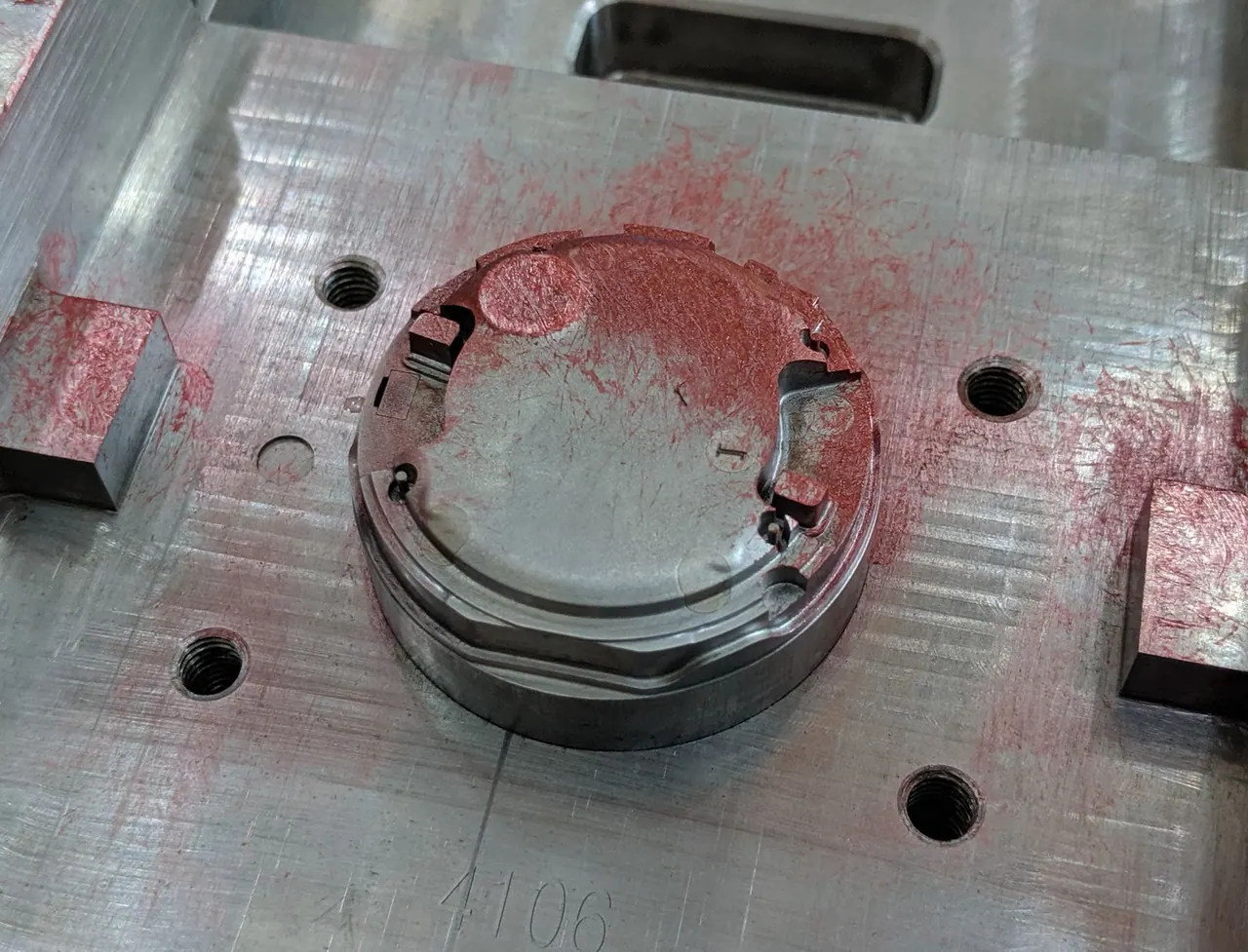 One cavity. This mold is for the case.