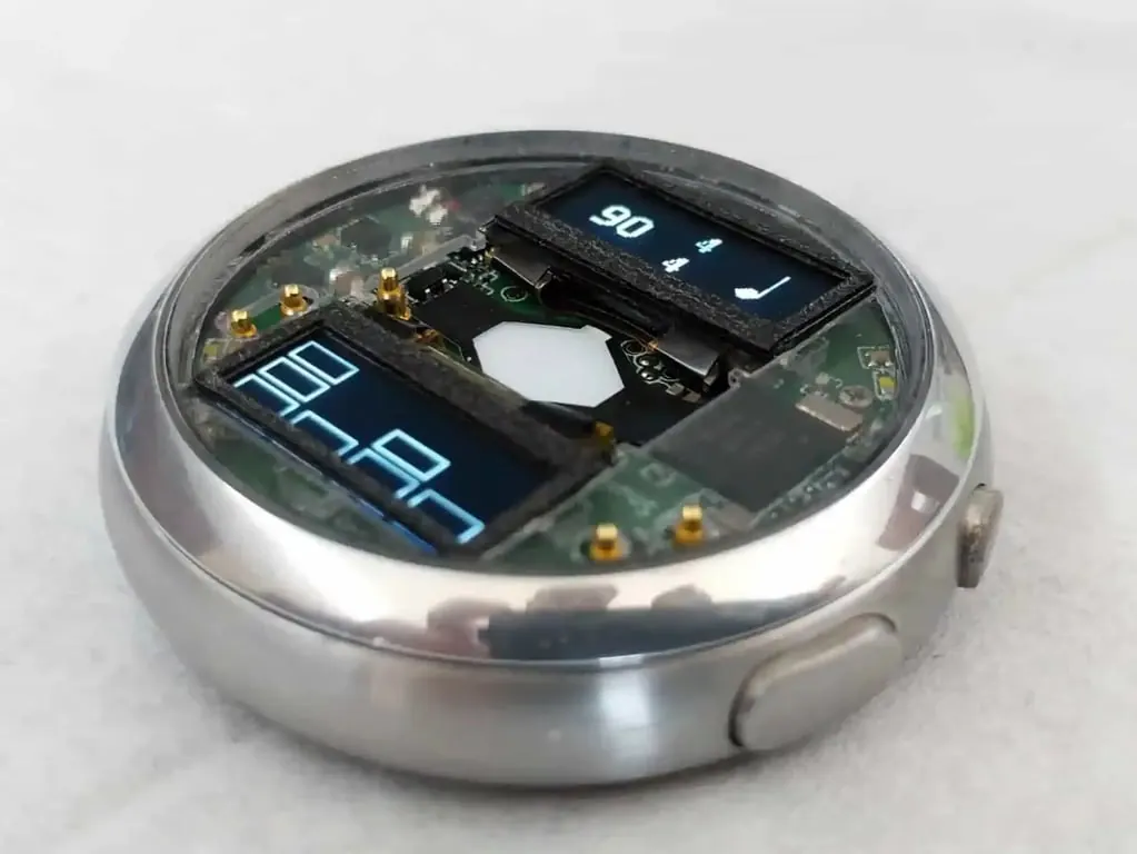 1. First fully functional prototype. Some iterations were necessary to make all features work correctly
